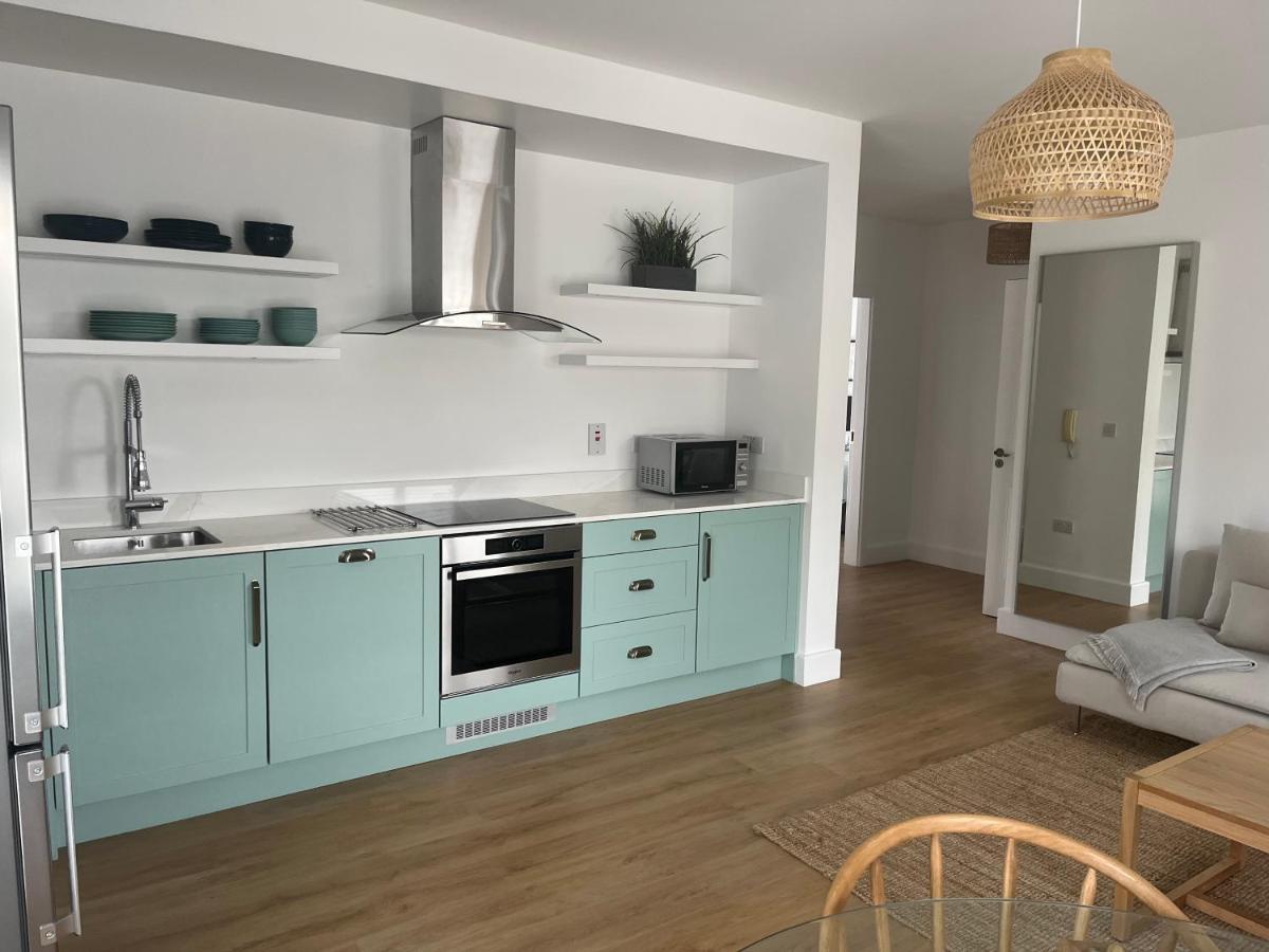 2 Bedroom Apartment Central Town Location إينيسكورثي المظهر الخارجي الصورة